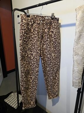 Leopard Print Cropped Women's Jeans - Brown
